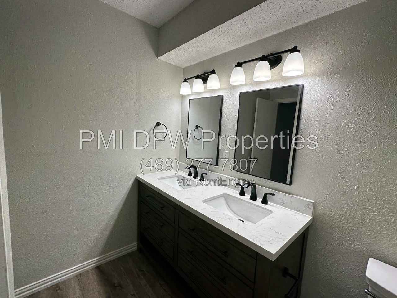 2120 Blossom Ln - Photo 6 of 15