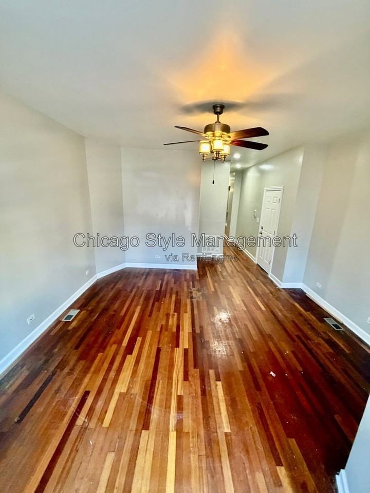 5739 S Calumet Ave #1N - Photo 5 of 21