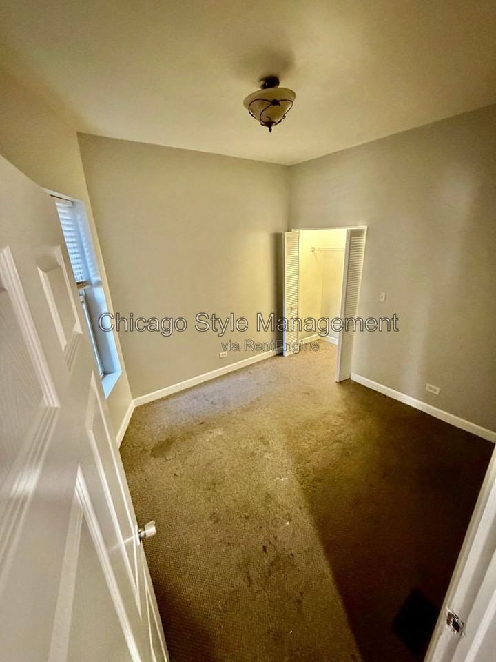 5739 S Calumet Ave #1N - Photo 6 of 21