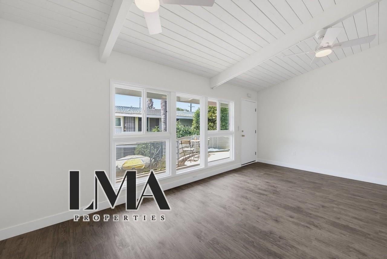 1904 S Robertson Blvd #10