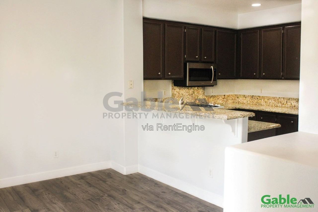 24210 Amaryllis Ct - Photo 6 of 21