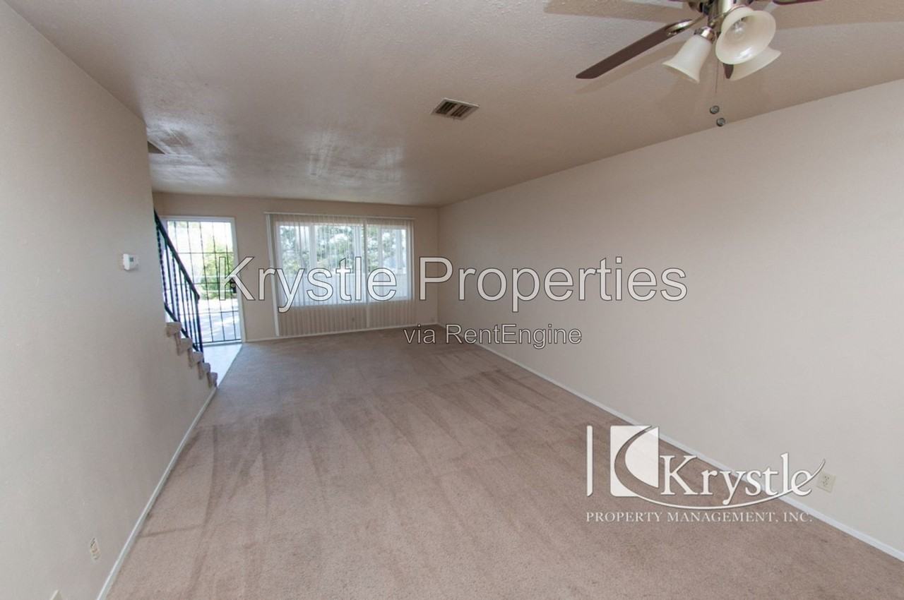 3366 Tennessee St #14 - Photo 7 of 15