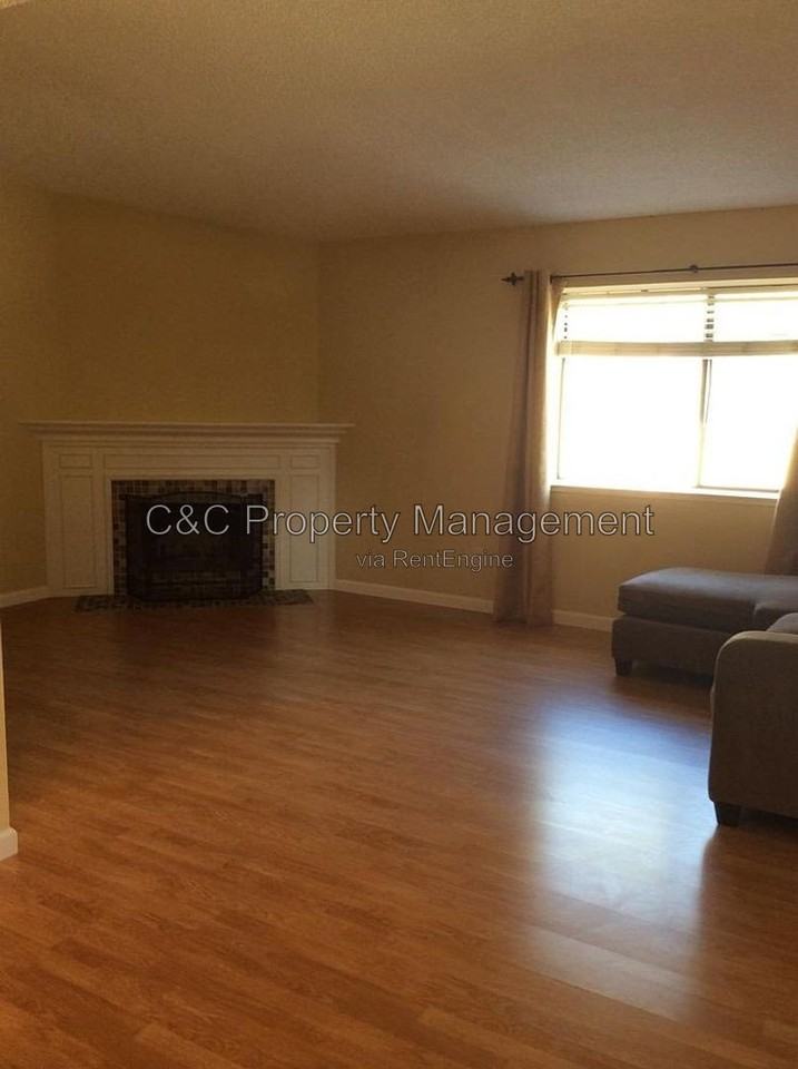 3569 Judro Way - Photo 2 of 7