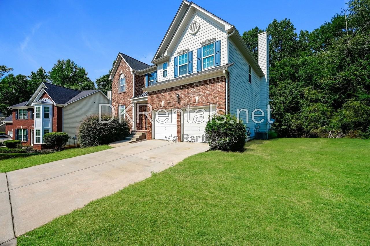 3926 Yosemite Park Ln - Photo 2 of 20