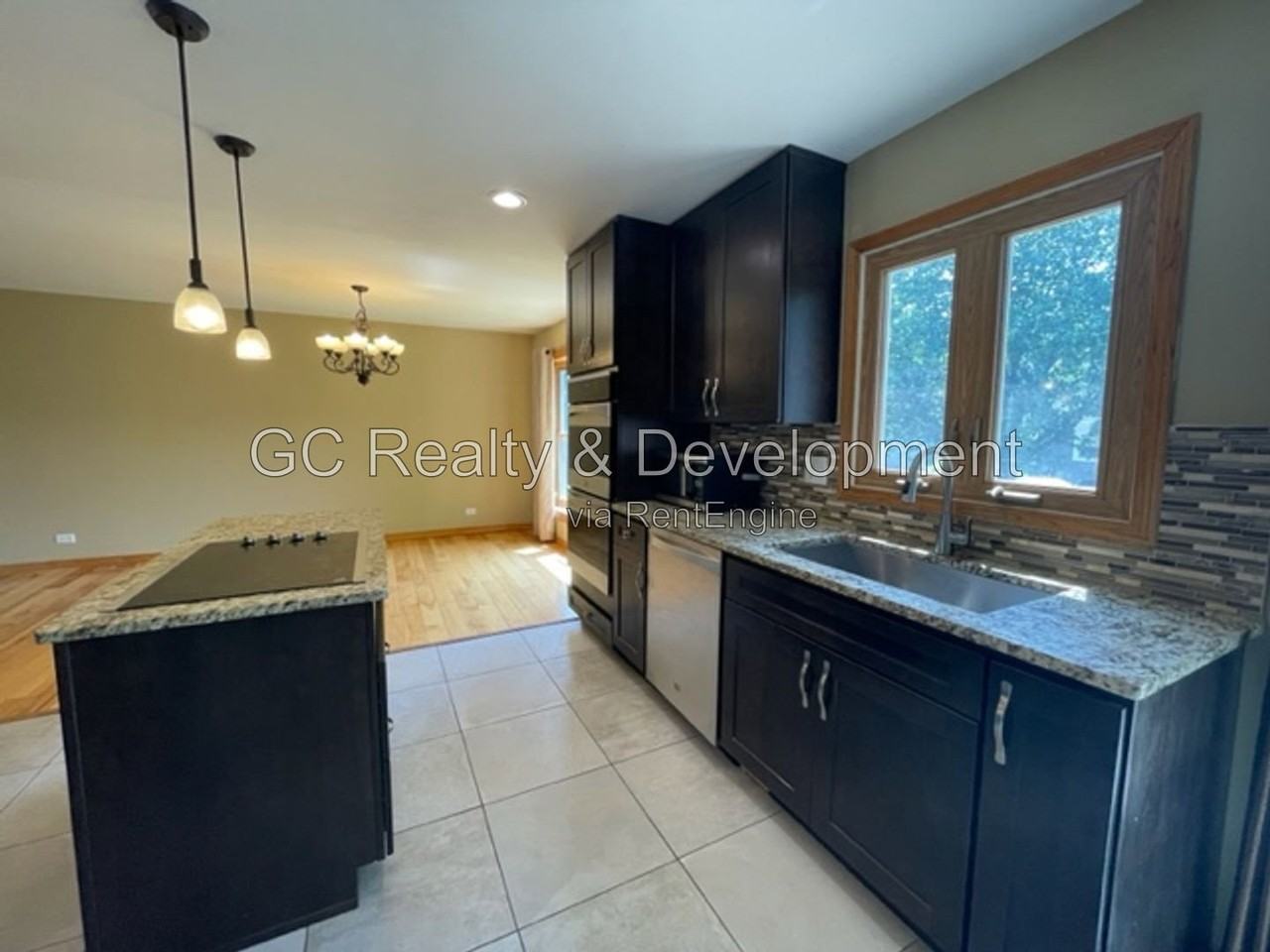 2193 Hitching Post Ln - Photo 5 of 33