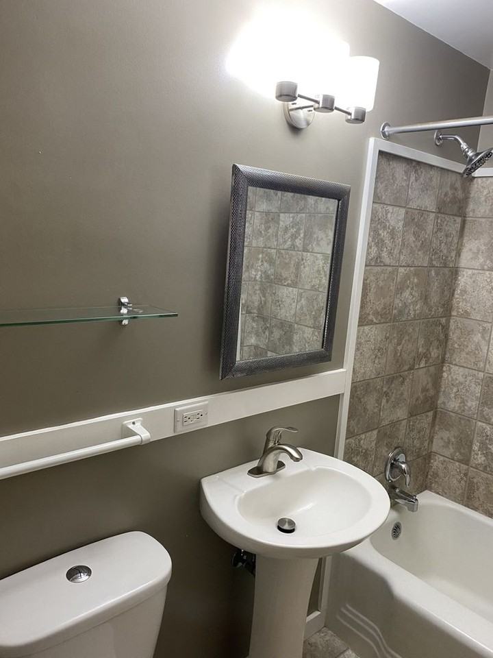 The Heights Apartments - Photo 3 of 31