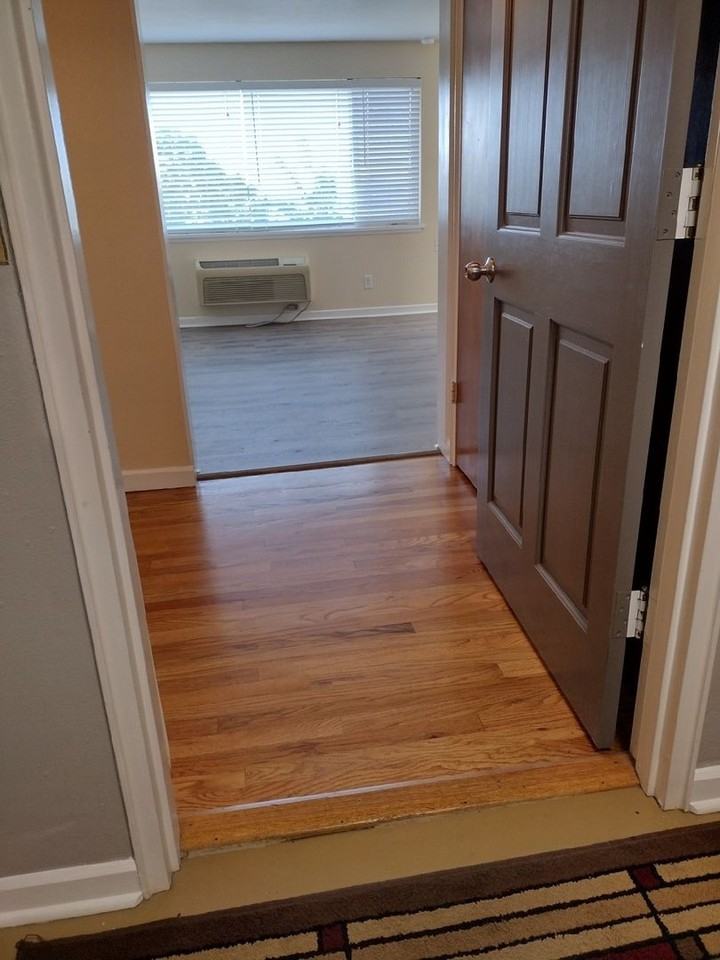 The Heights Apartments - Photo 5 of 31