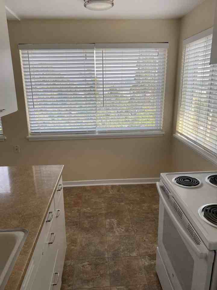 The Heights Apartments - Photo 6 of 31