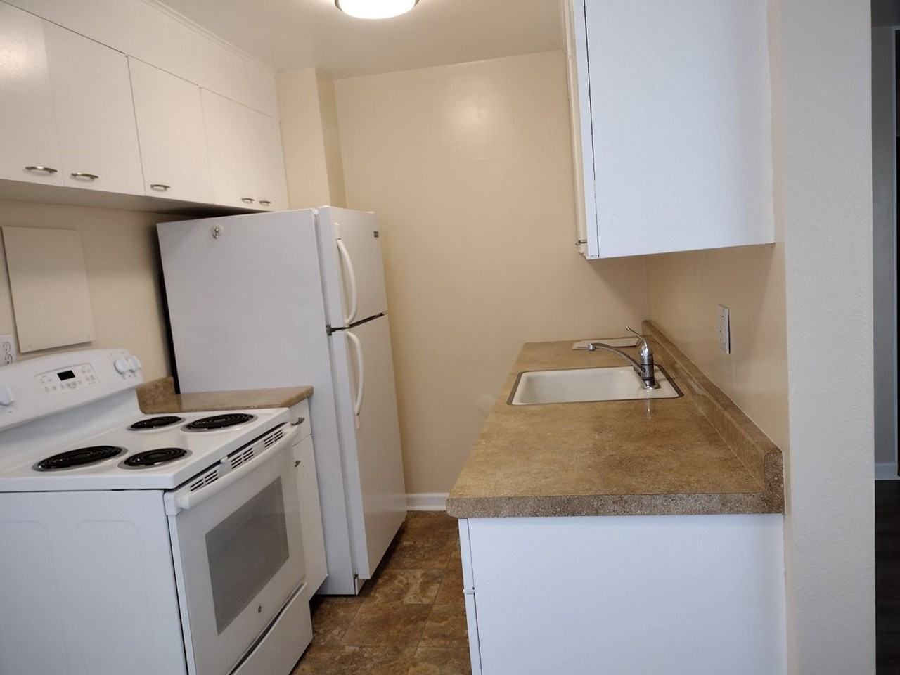 The Heights Apartments - Photo 7 of 31