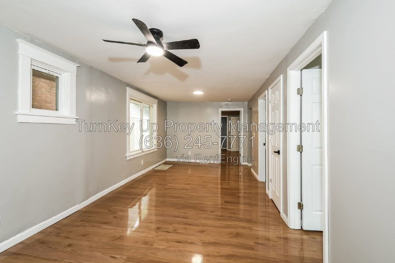 3518 Maywood Ave - Photo 4 of 18