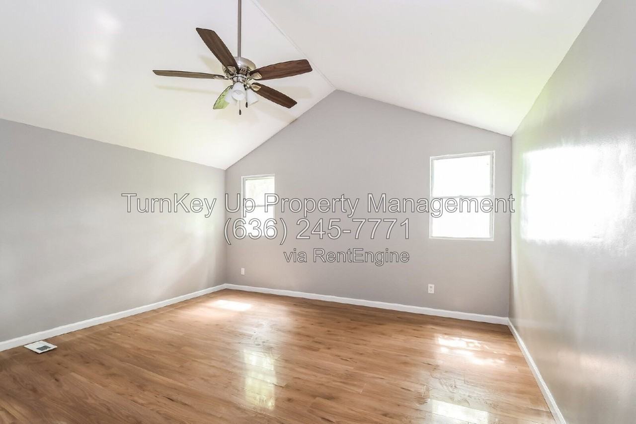 3518 Maywood Ave - Photo 7 of 18