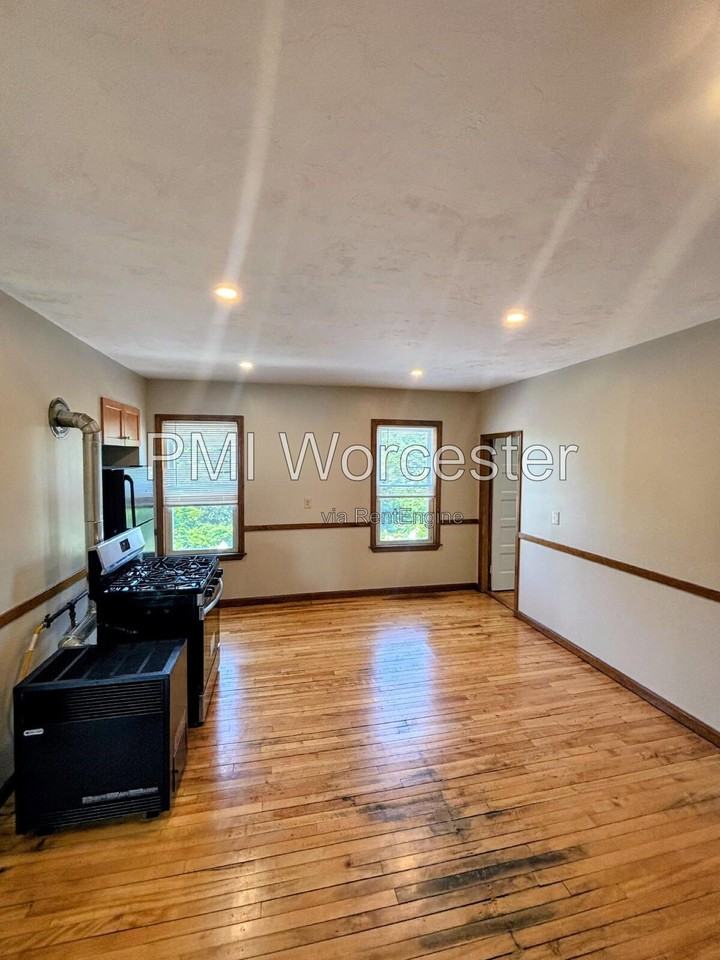 52 Atlanta St - Photo 2 of 14