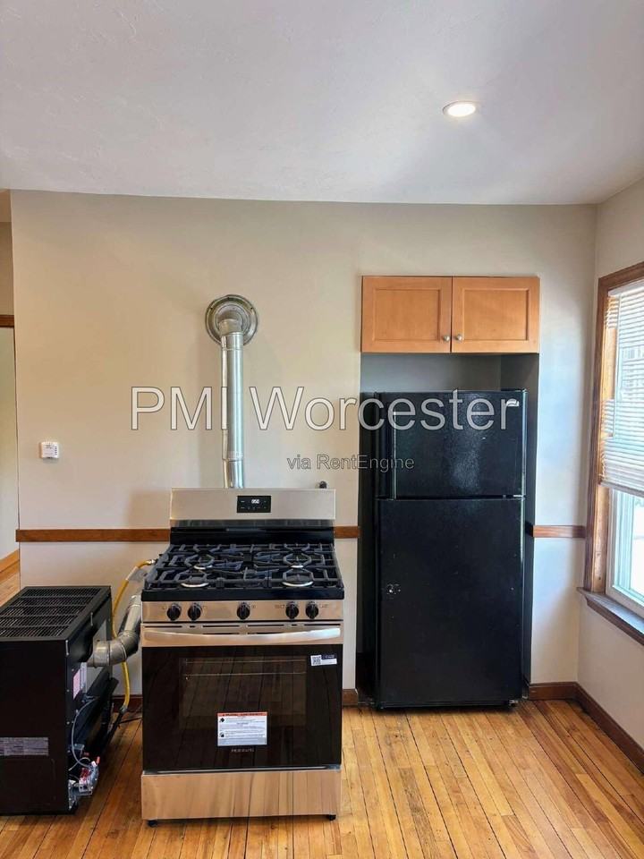 52 Atlanta St - Photo 3 of 14