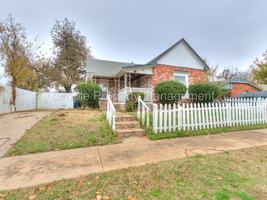 featured image of 1728 Ne Euclid St