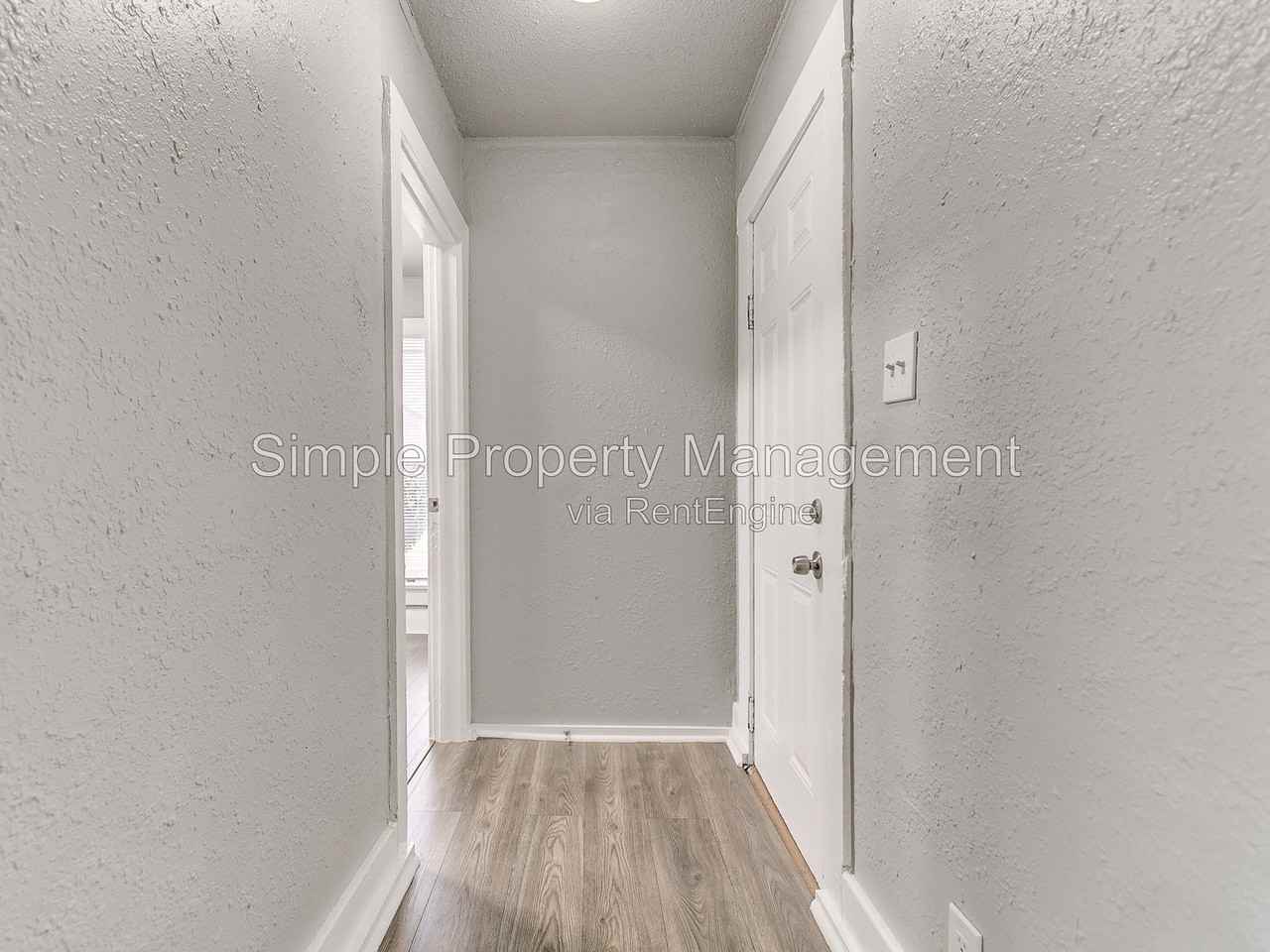 1728 Ne Euclid St - Photo 2 of 34