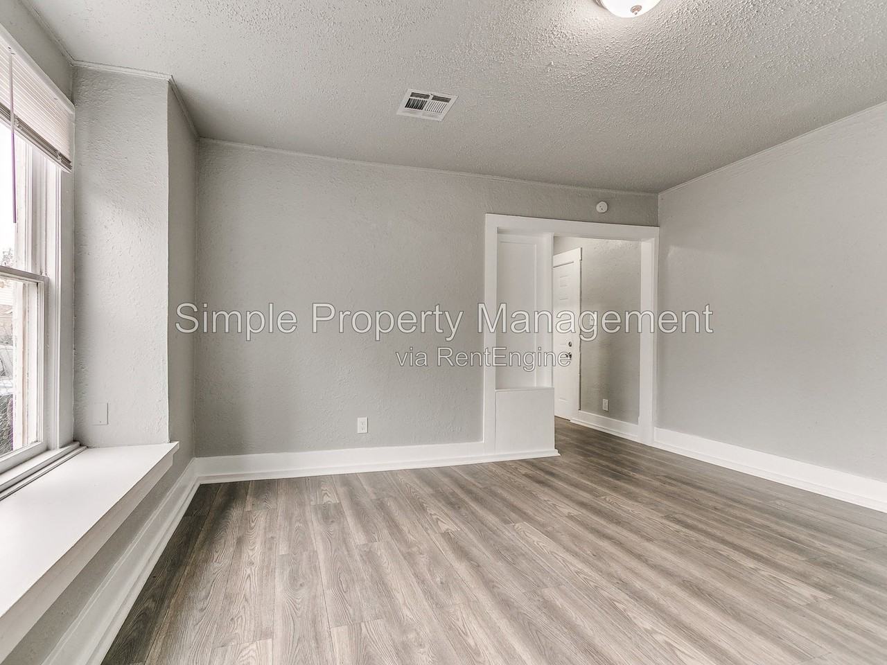 1728 Ne Euclid St - Photo 6 of 34