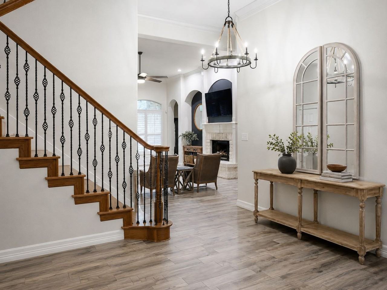 1129 Castle Path - Photo 3 of 33