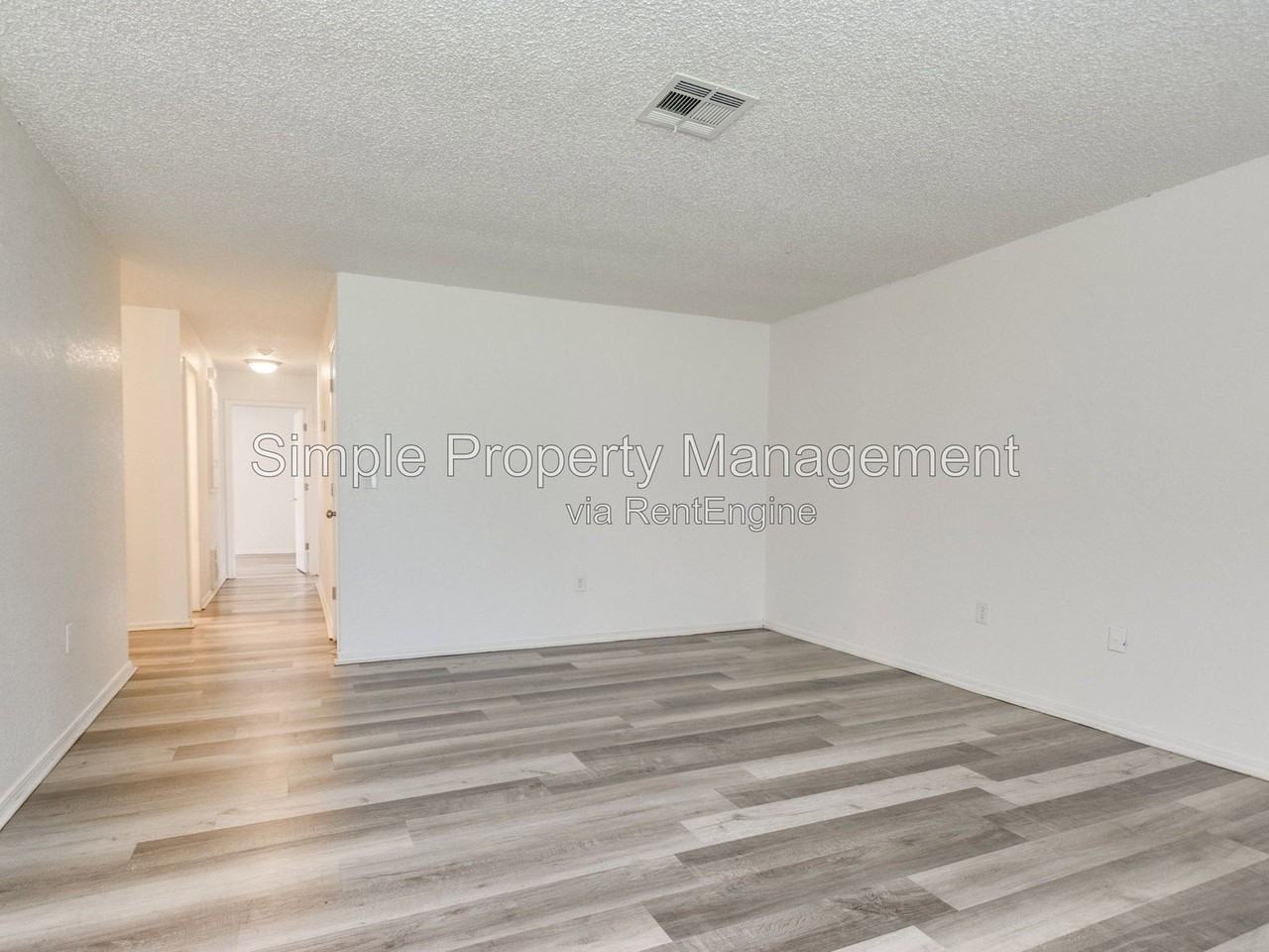 14222 Ne 4th St - Photo 6 of 21