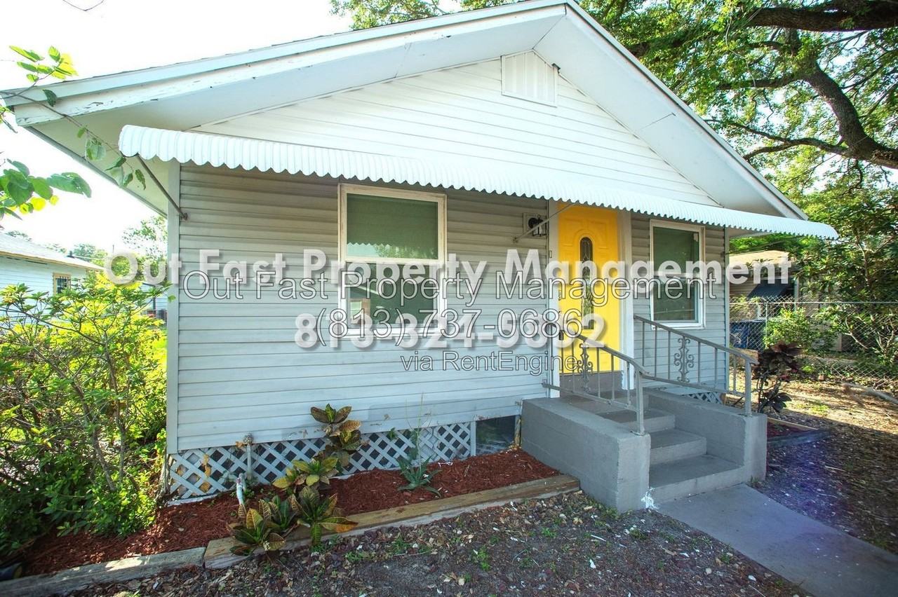 4811 N 30th St - Photo 4 of 38