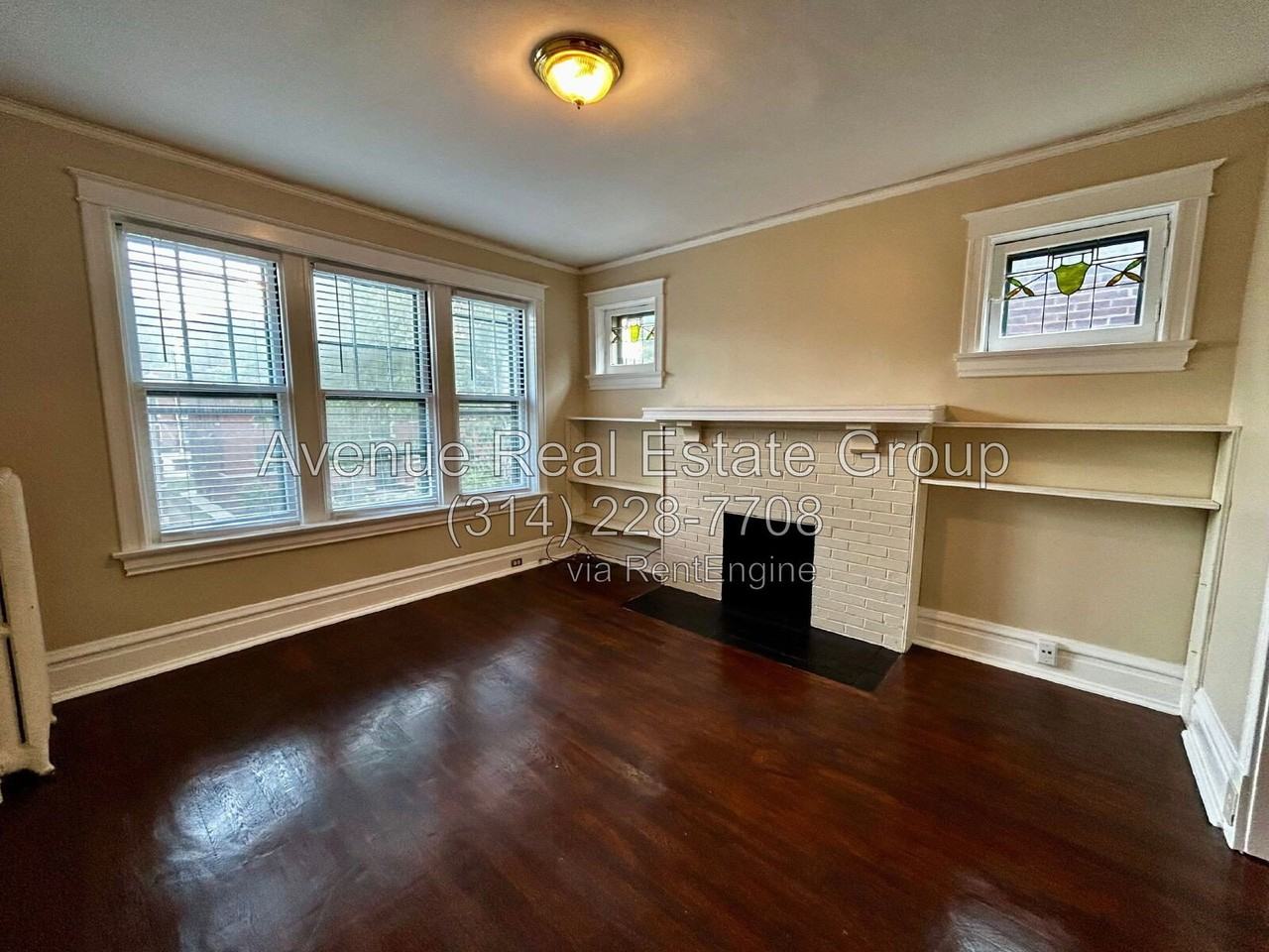 6028 Pershing Ave - Photo 2 of 20