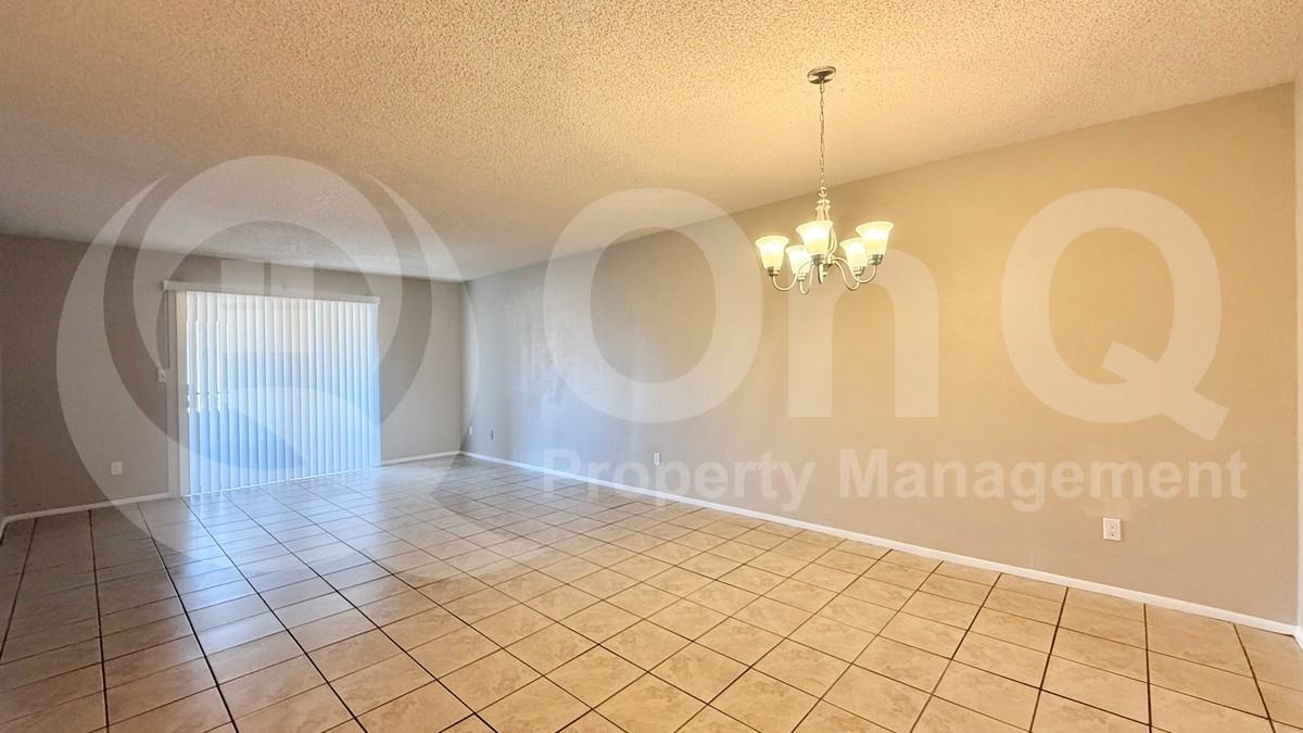 10828 N Biltmore Dr #212 - Photo 5 of 11