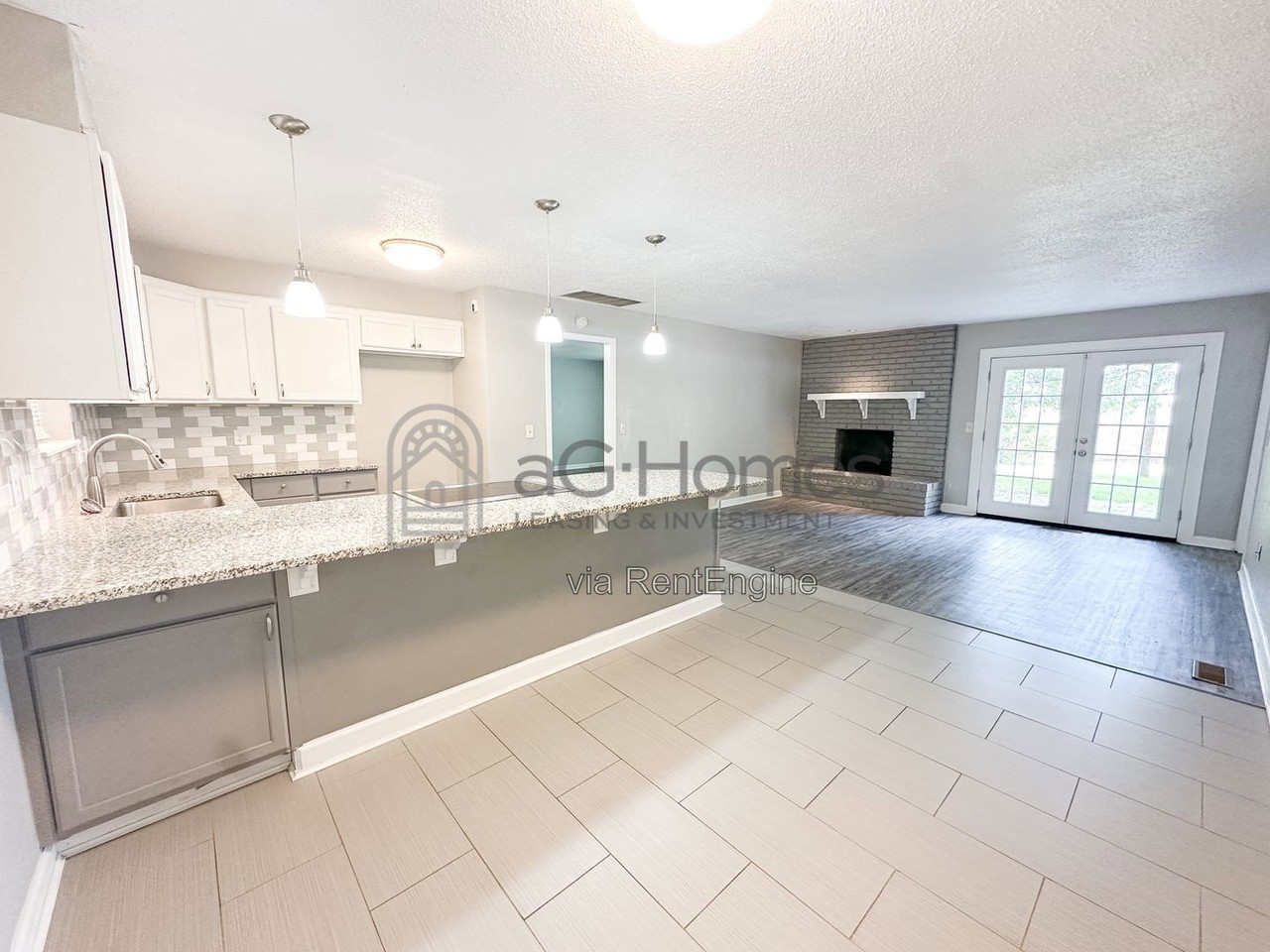 7216 Nw 13th St - Photo 4 of 20