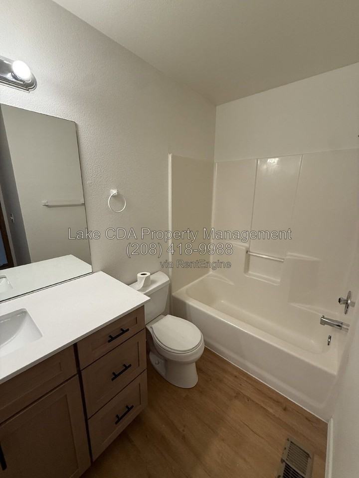 202 N Lava Ln #B - Photo 6 of 11
