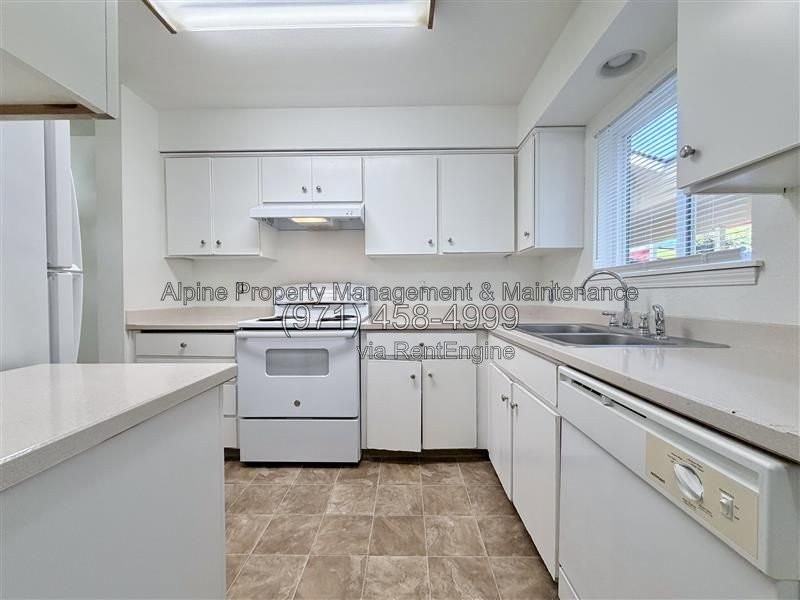 18317 Sw Jann Dr - Photo 3 of 27