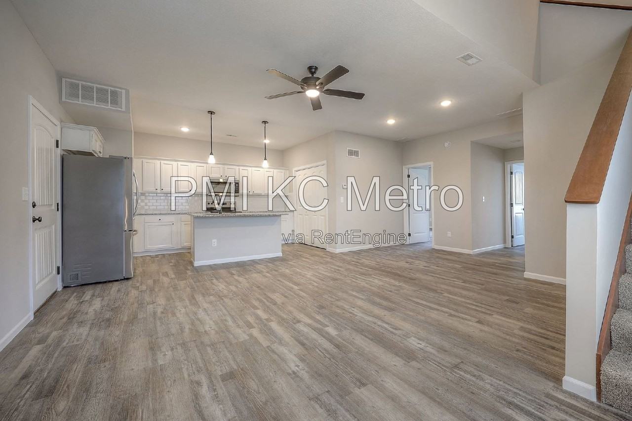 2709 Chasehire Dr - Photo 7 of 33