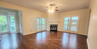 1038 Walnut St - Photo 1 of 1