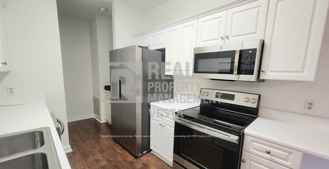 1038 Walnut St - Photo 1 of 1