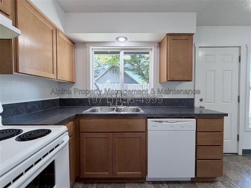 2313 21st Pl - Photo 5 of 17