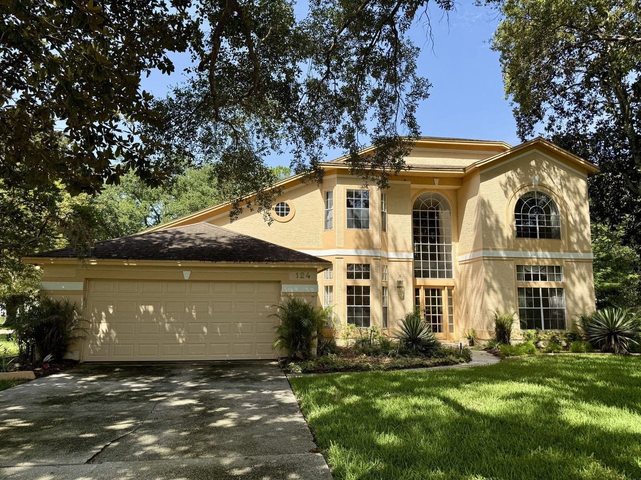 124 Estates Cir - Photo 2 of 27
