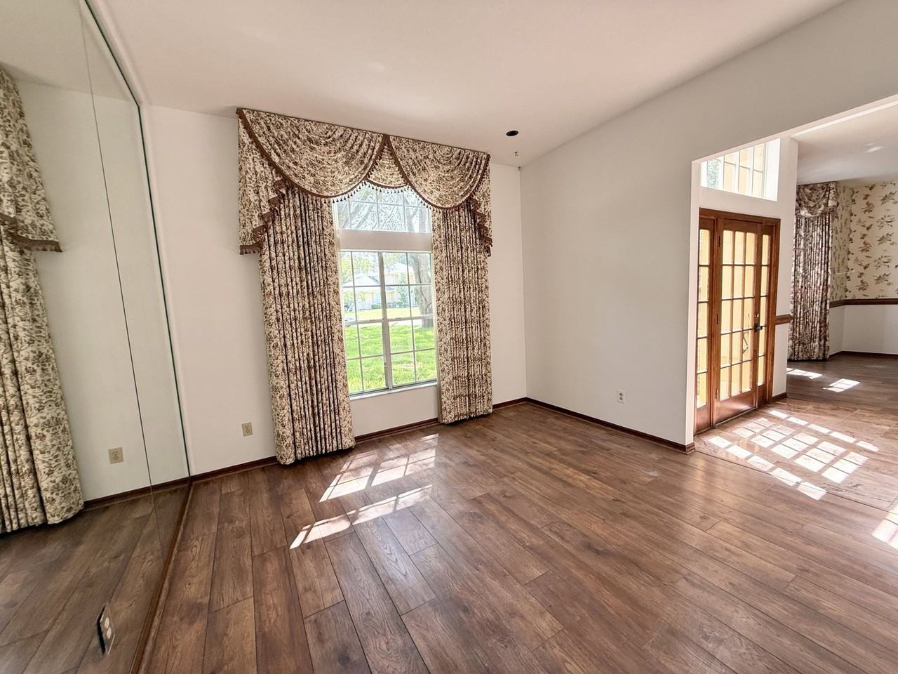 124 Estates Cir - Photo 5 of 27