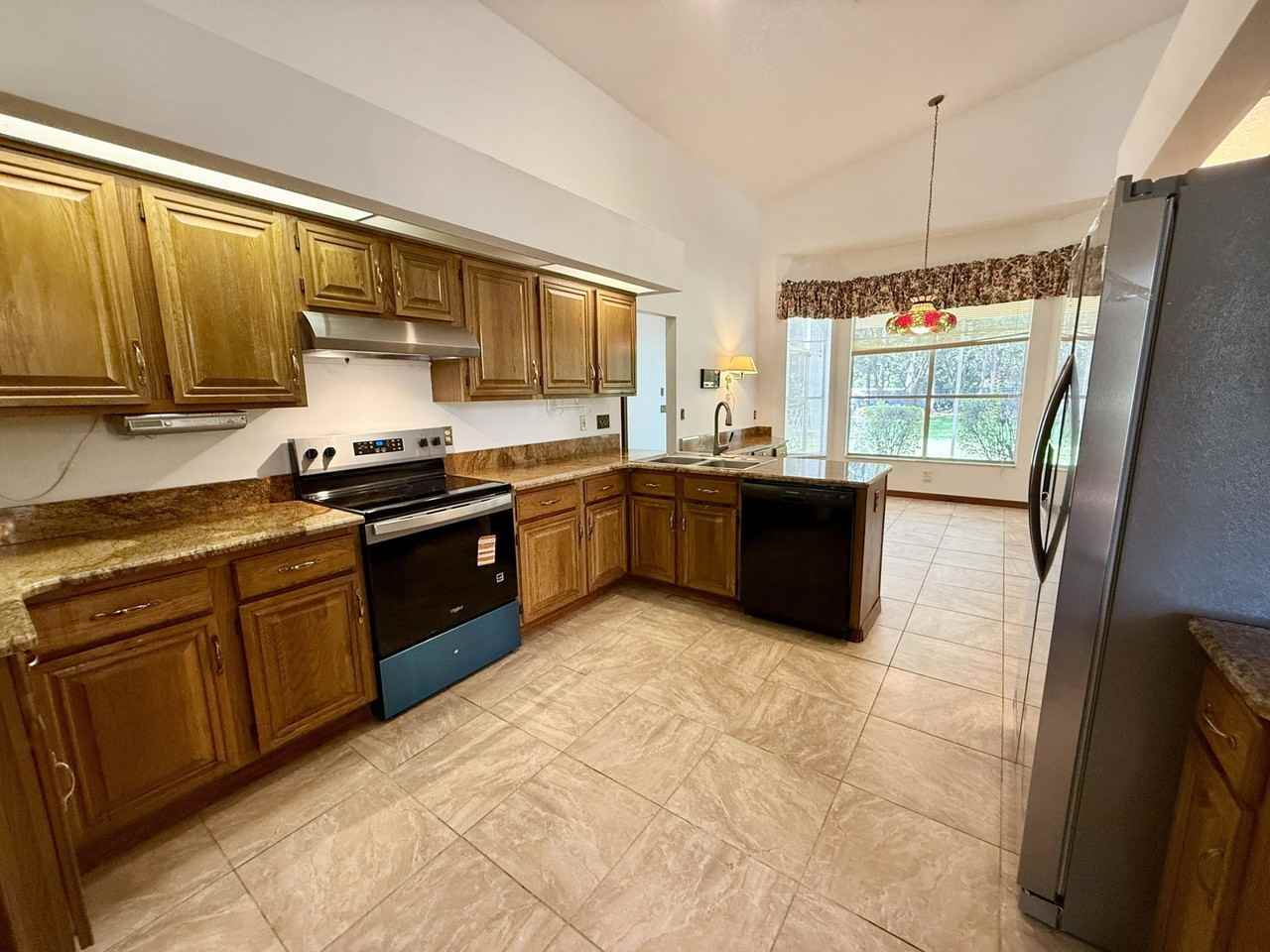 124 Estates Cir - Photo 5 of 26