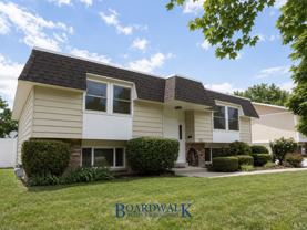 3303 W Hector Dr - Photo 1 of 1