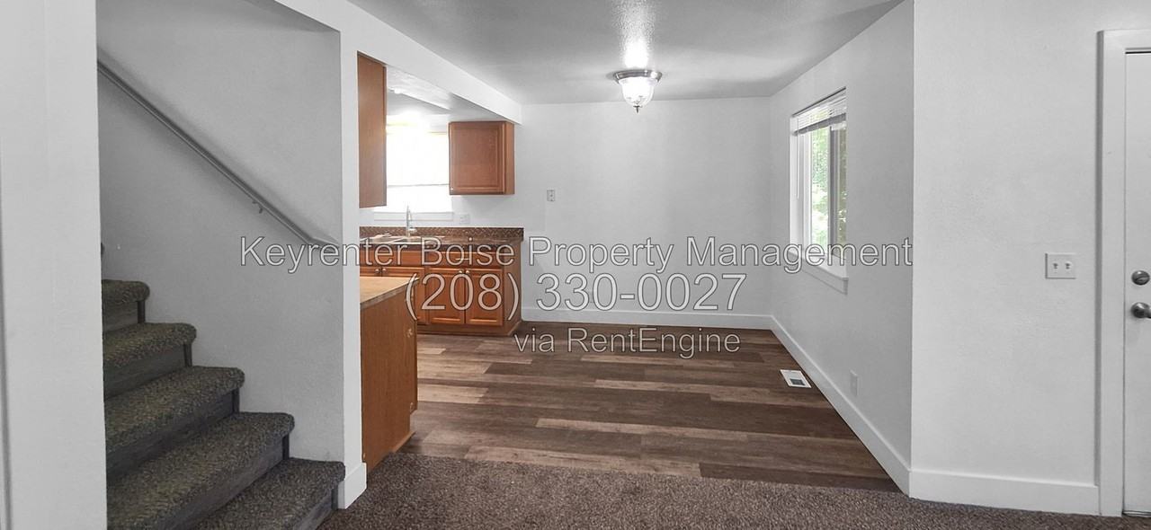 7055 W Ustick Rd - Photo 2 of 17