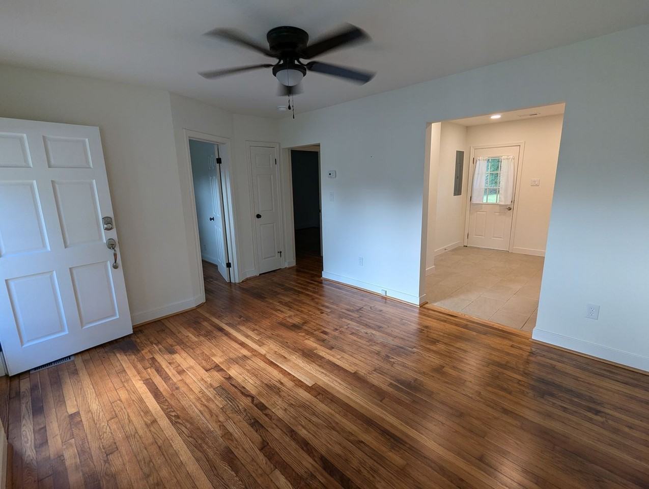 6018 Club Rd #B - Photo 3 of 13