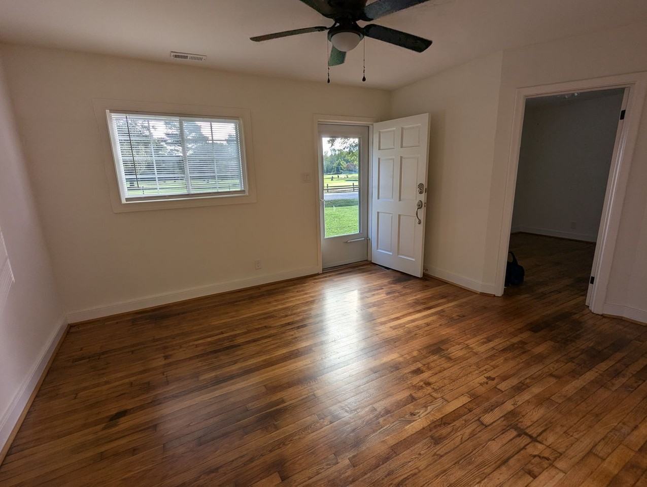 6018 Club Rd #B - Photo 4 of 13