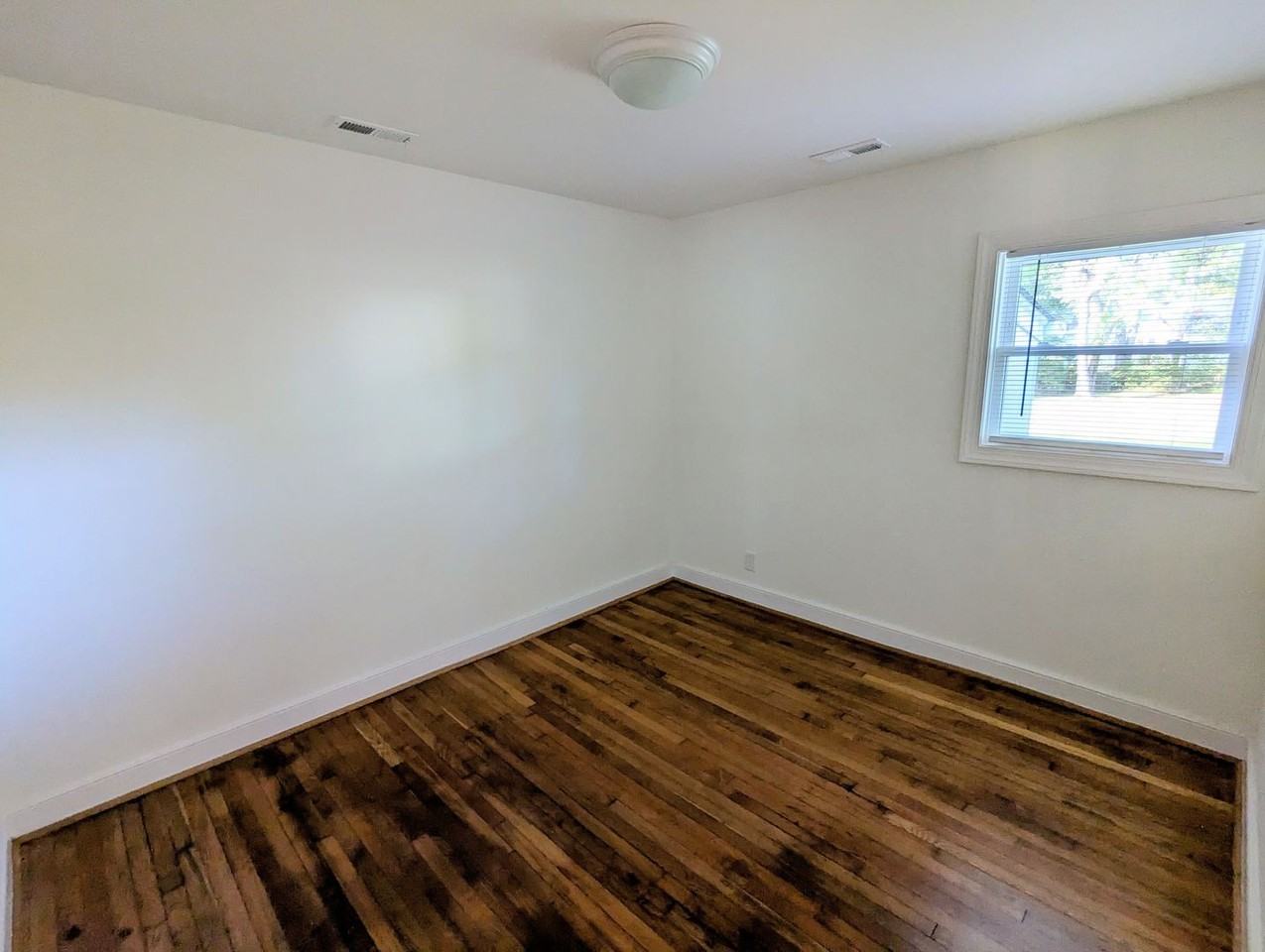 6018 Club Rd #B - Photo 6 of 13