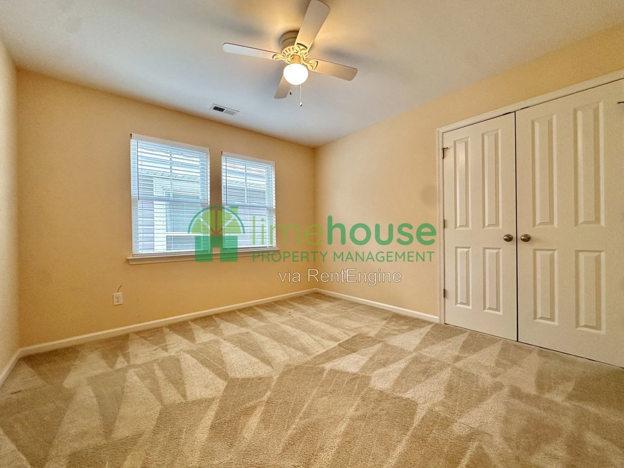 132 Filbert St - Photo 7 of 19