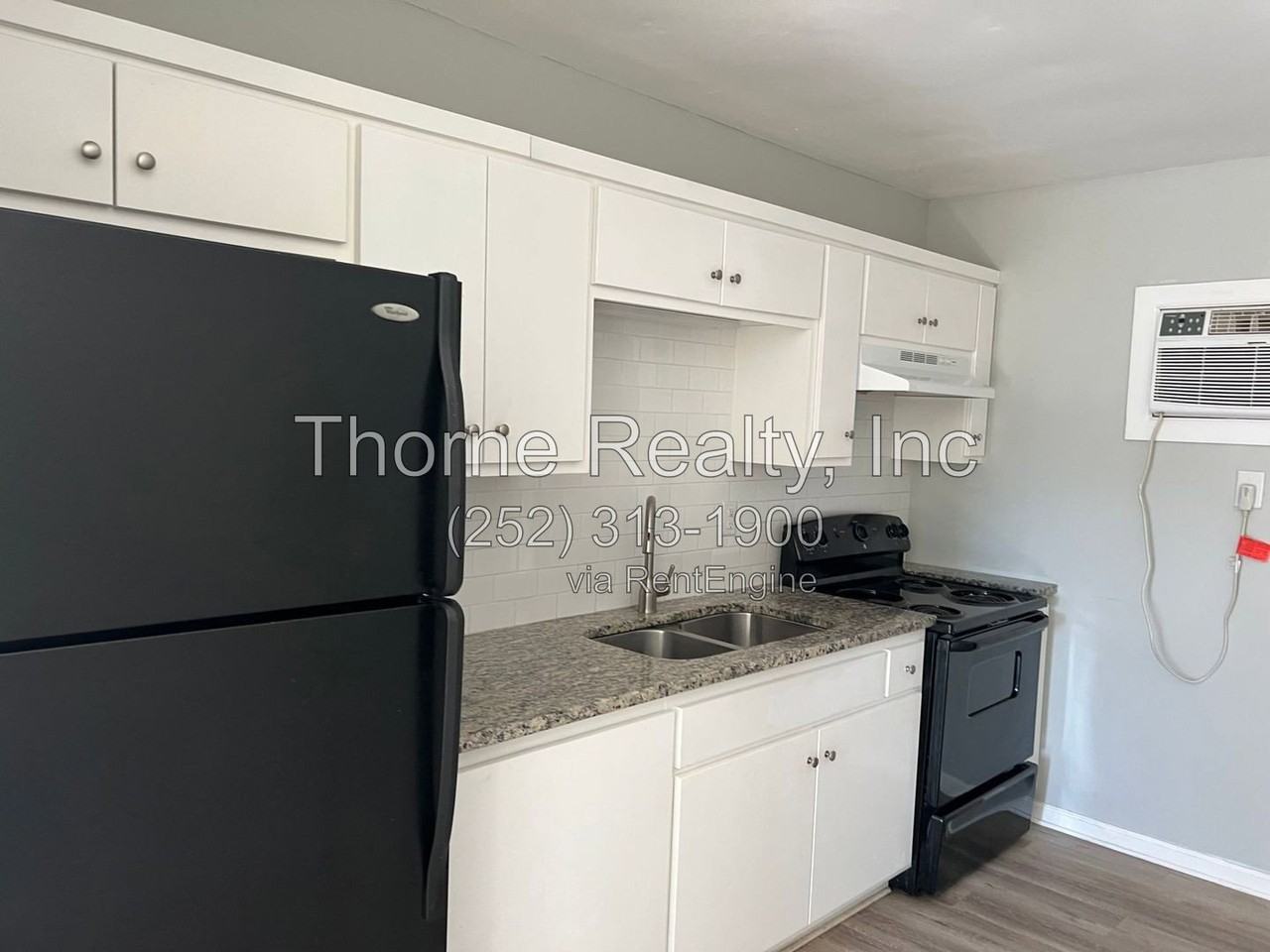 1625 Clark St #C - Photo 2 of 7