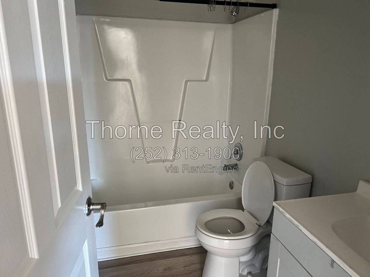 1625 Clark St #C - Photo 4 of 7