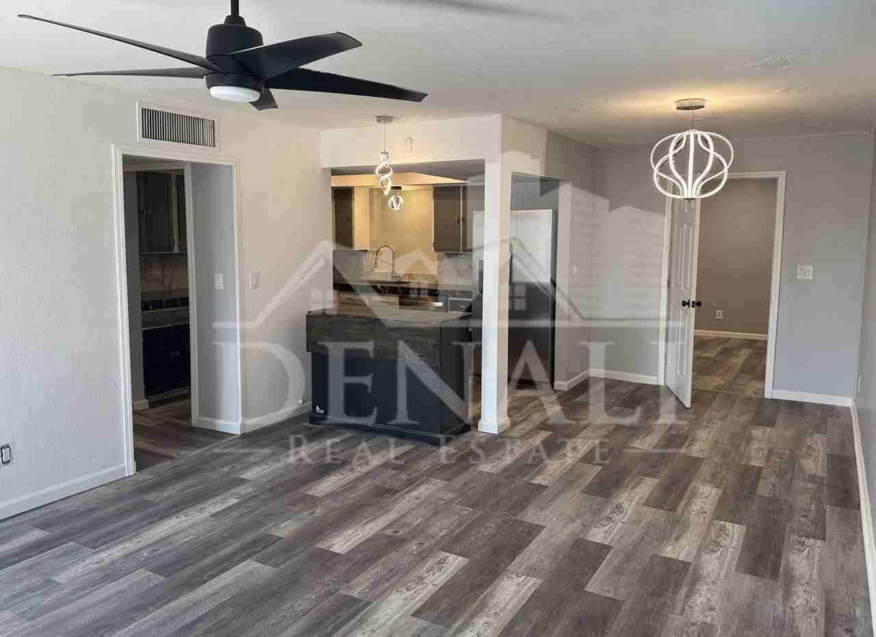 216 E Carol Ave - Photo 3 of 27