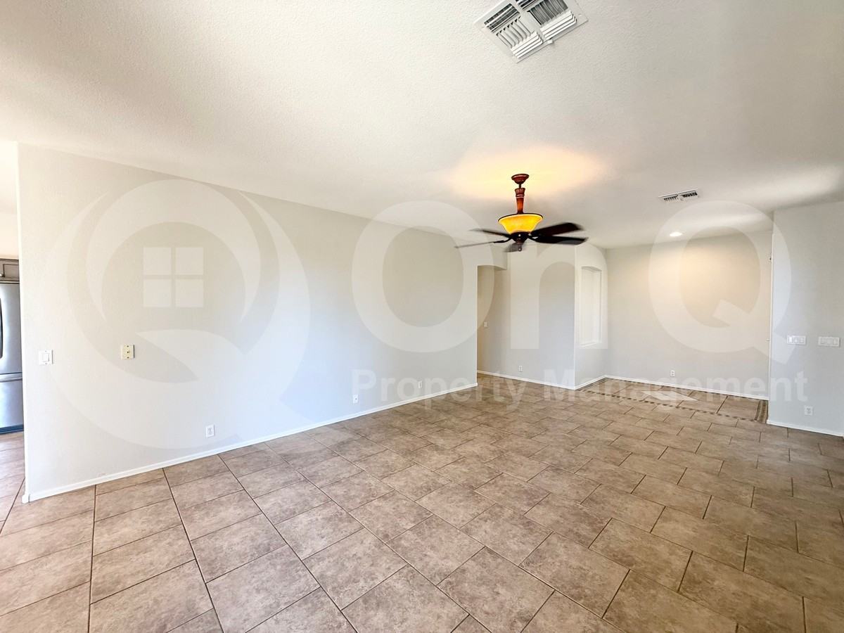230 N Nash Way - Photo 6 of 27