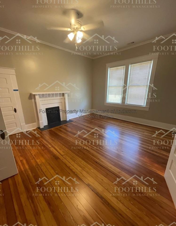 120 Anderson Ave #C - Photo 2 of 16