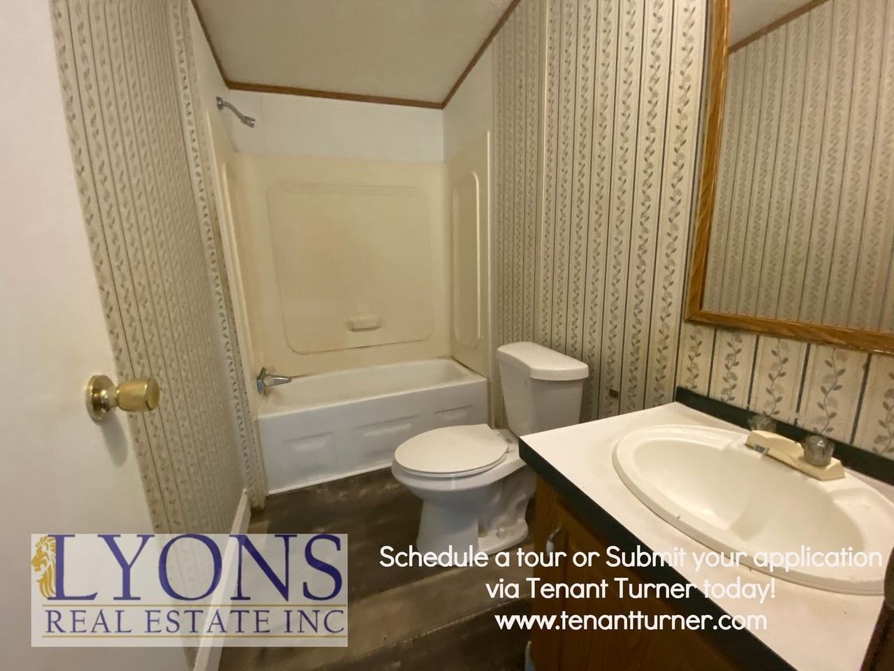 607 Crestview Dr - Photo 5 of 18