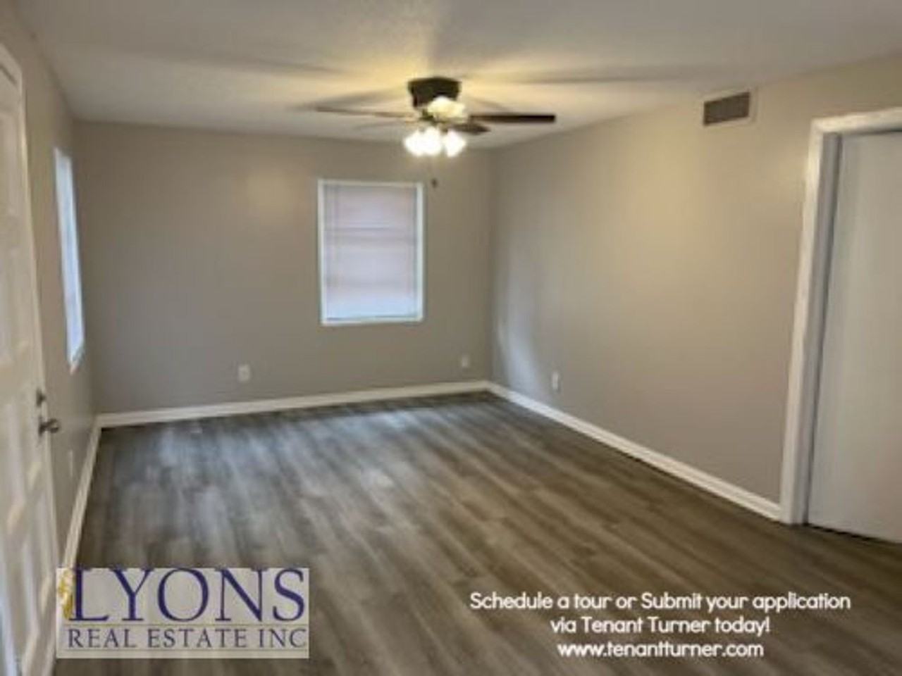 2310 Deborah Dr - Photo 5 of 15