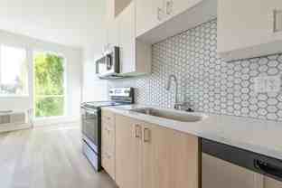 8770 N Willamette - Photo 1 of 1