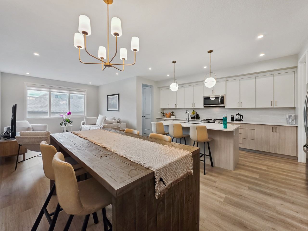 43 Creekview Common SW, Calgary, AB - Photo 7 of 35